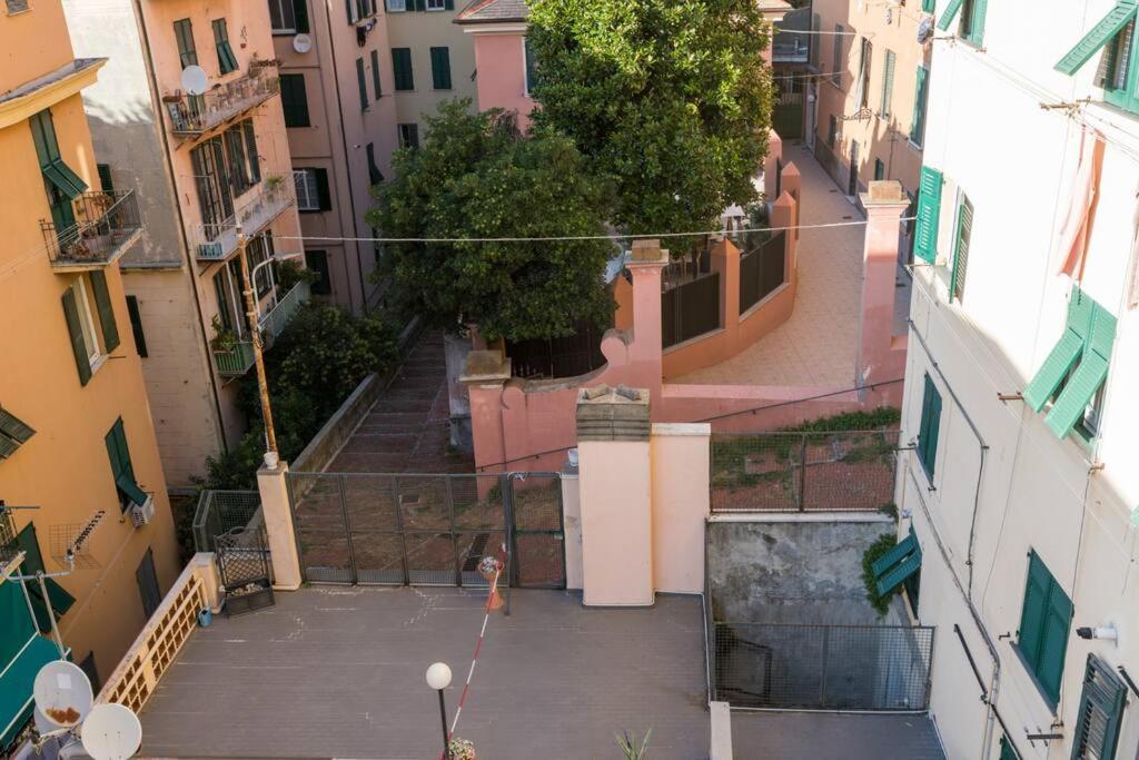 Appartamento Salita S. Anna - Affitti Brevi Italia Génova Exterior foto